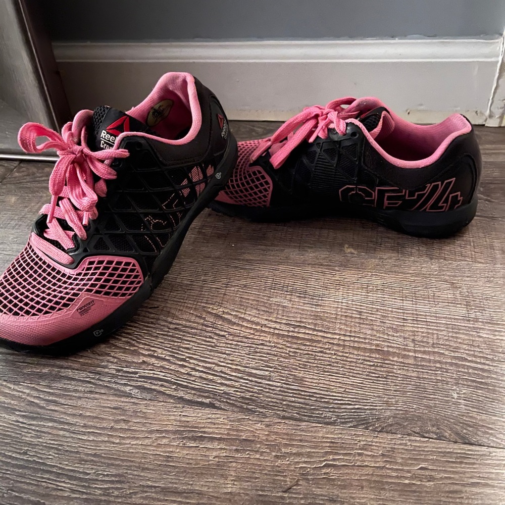 Reebok Nano Crossfit shoes size 6